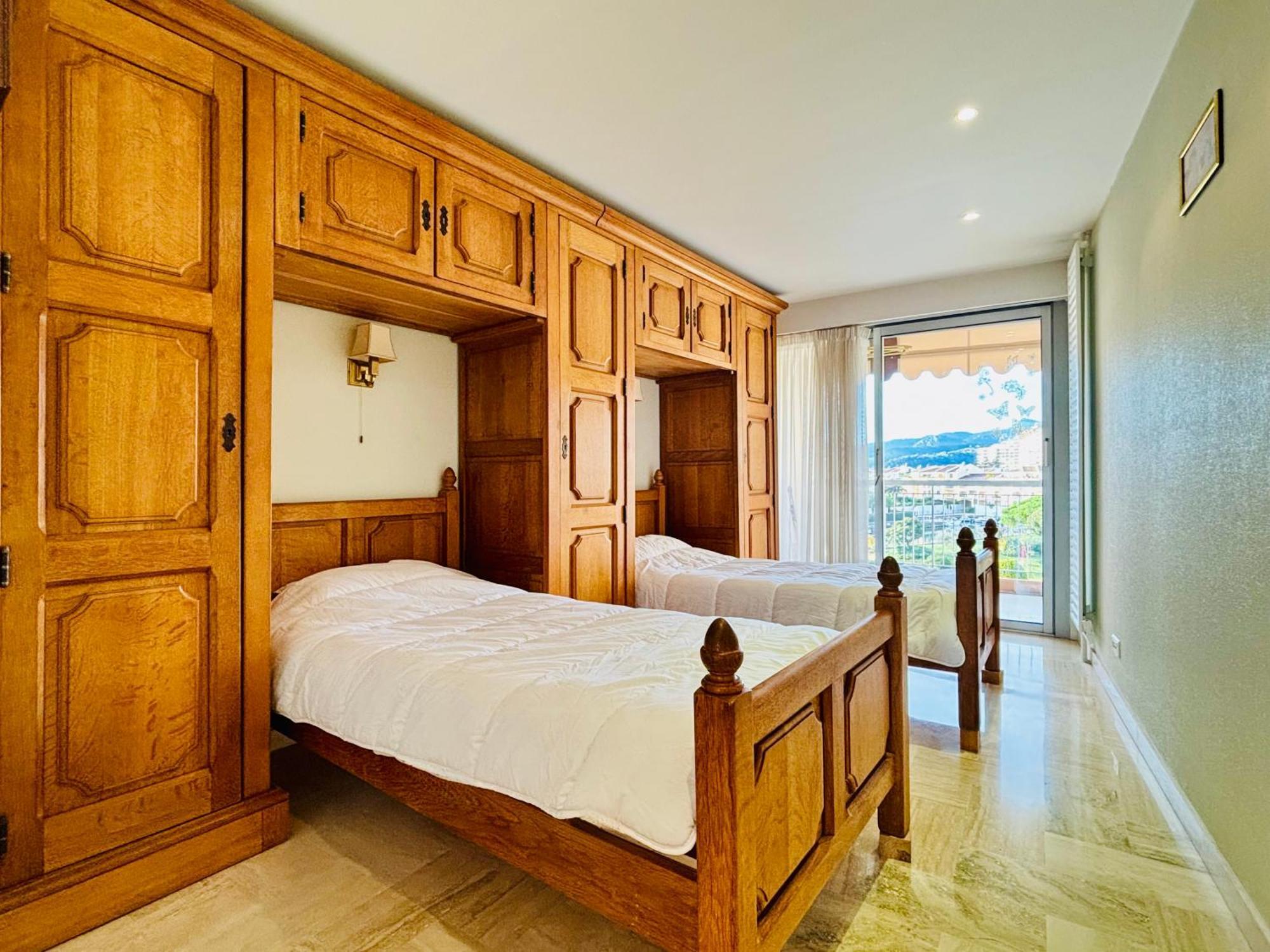 Somptueux 3 Pieces Vue Sur Piscine Villa Mandelieu Dış mekan fotoğraf