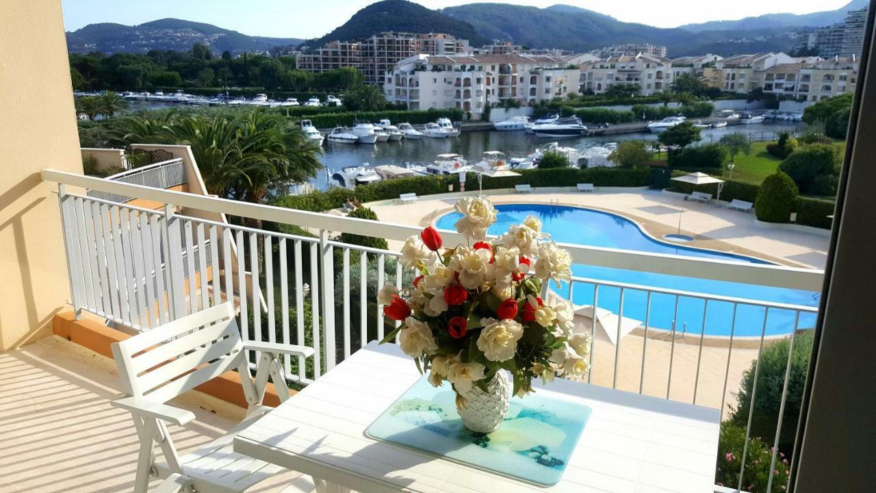 Somptueux 3 Pieces Vue Sur Piscine Villa Mandelieu Dış mekan fotoğraf